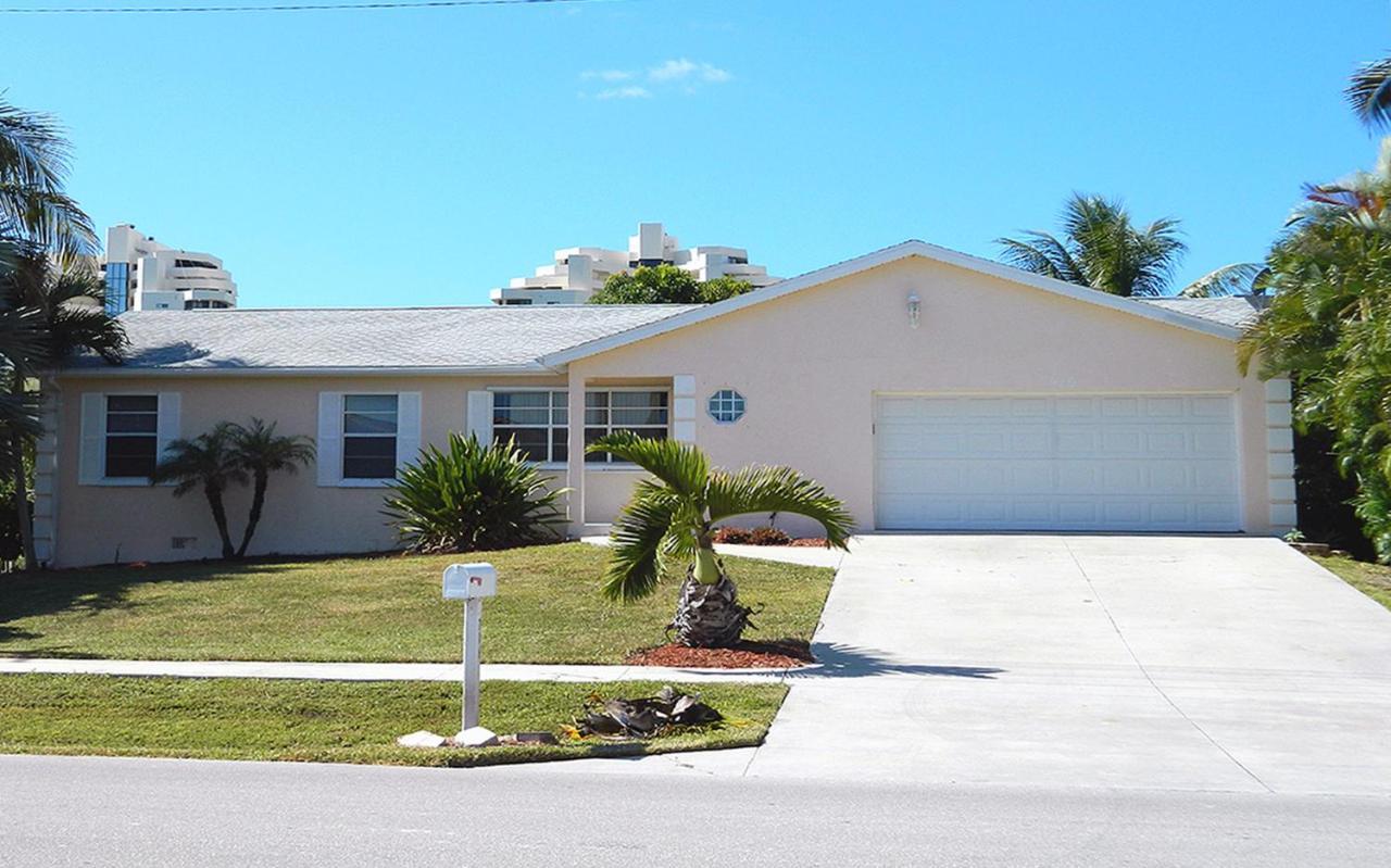 Mango Marco Villa Marco Island Exterior photo